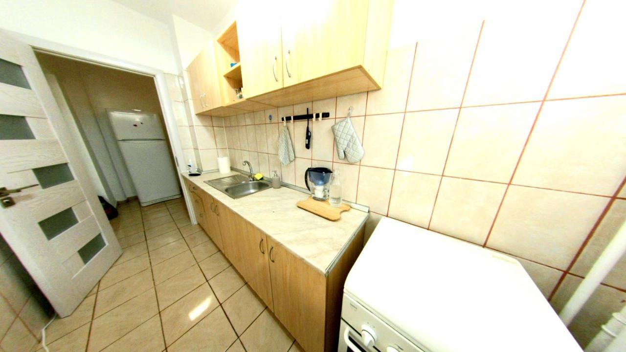 Studio Fully Furnished Dristor Metro, Main Street. * Bucharest