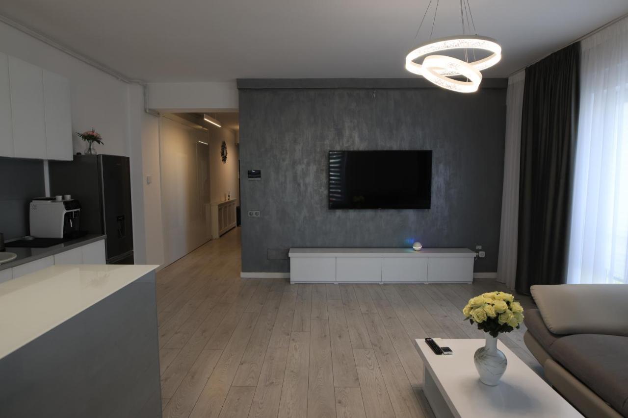 Apartment Nicho Bucurestii Noi *