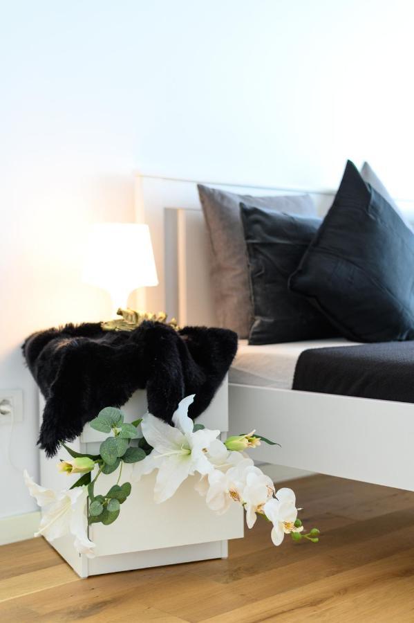 North Artistique - Aviatiei Apartment Bucharest