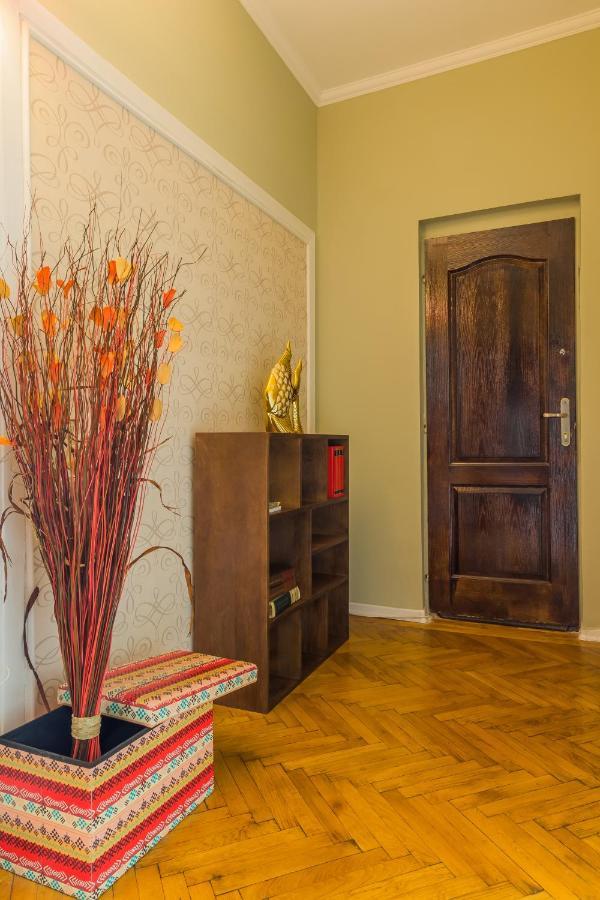 Panoramic Cismigiu Park Apartment Bucharest
