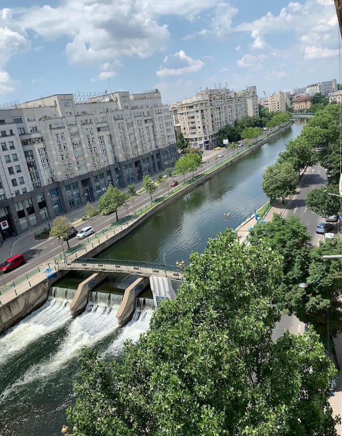 Apartment Centru Unirii Luxury Vip Apartment: Spacious 2-room With Heated Parking Bucharest