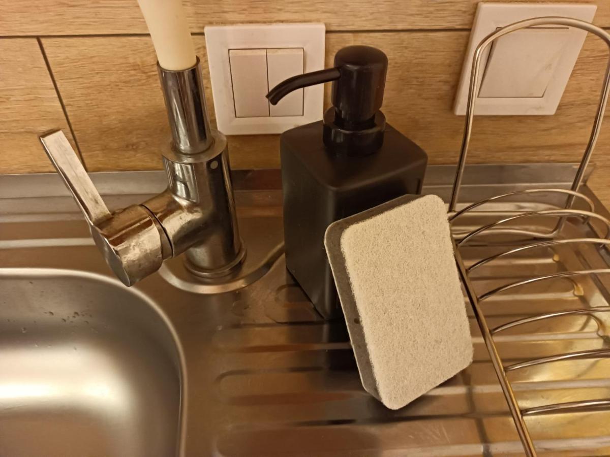 Apartment Discreet And Quiet In Of Piata Romana *