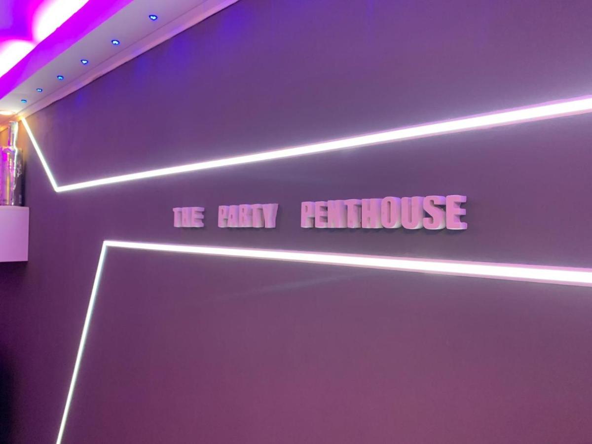 Penthouse Complex 5 *