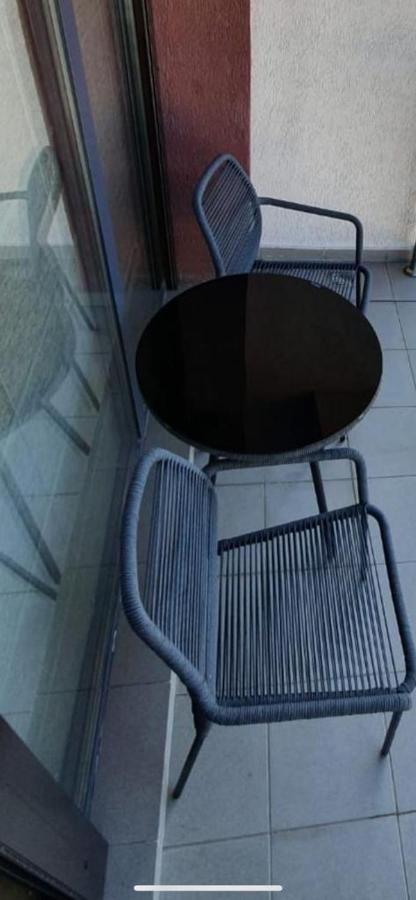 Vindut! Inchis Apartment Bucharest