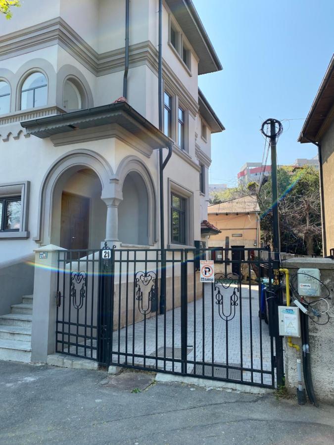 House Boutique Clucerului *