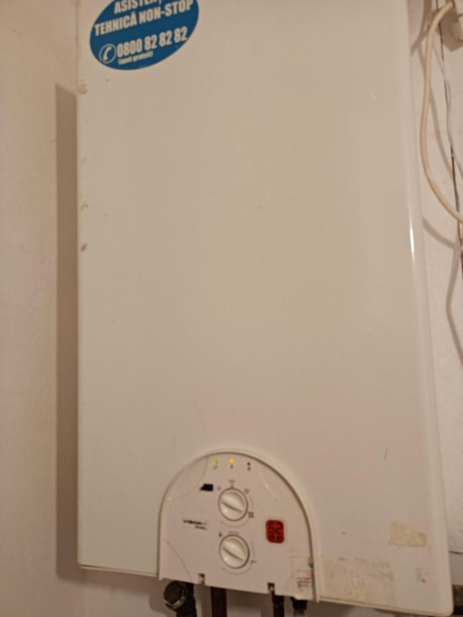 Lux Apartament In The Bubble Of Piata Romana *
