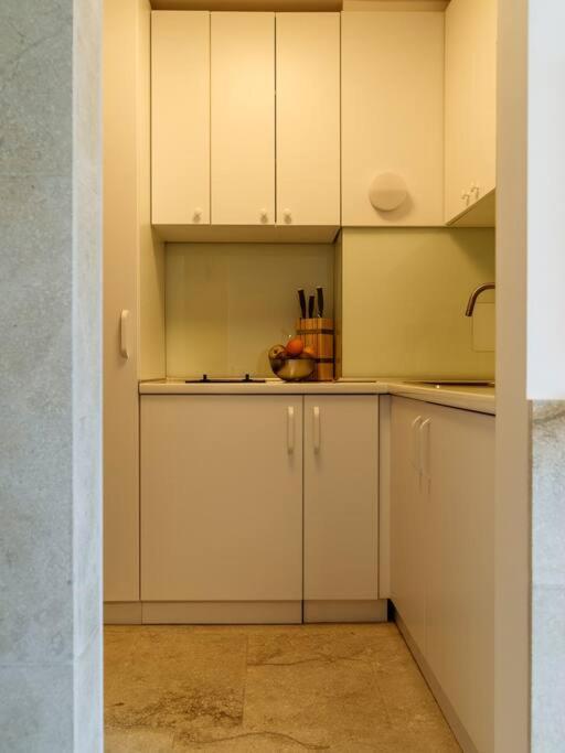 Apartamento Sunny Modern - Cismigiu Park & Old Town