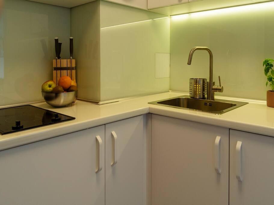 Apartamento Sunny Modern - Cismigiu Park & Old Town
