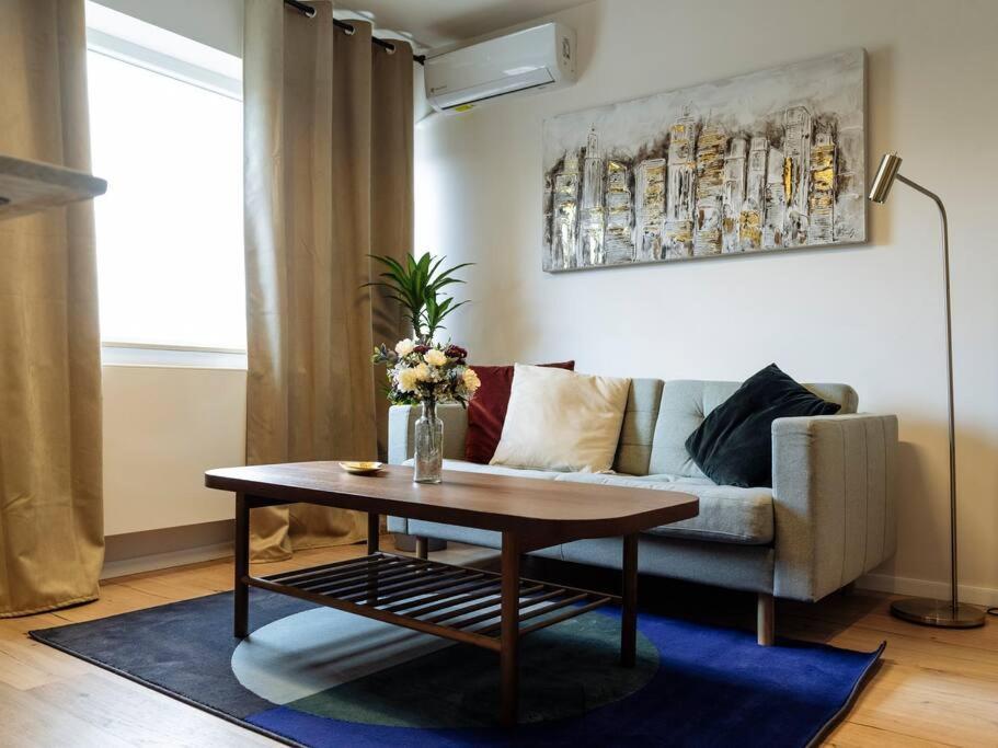 Sunny Modern - Cismigiu Park & Old Town Apartamento Bucareste