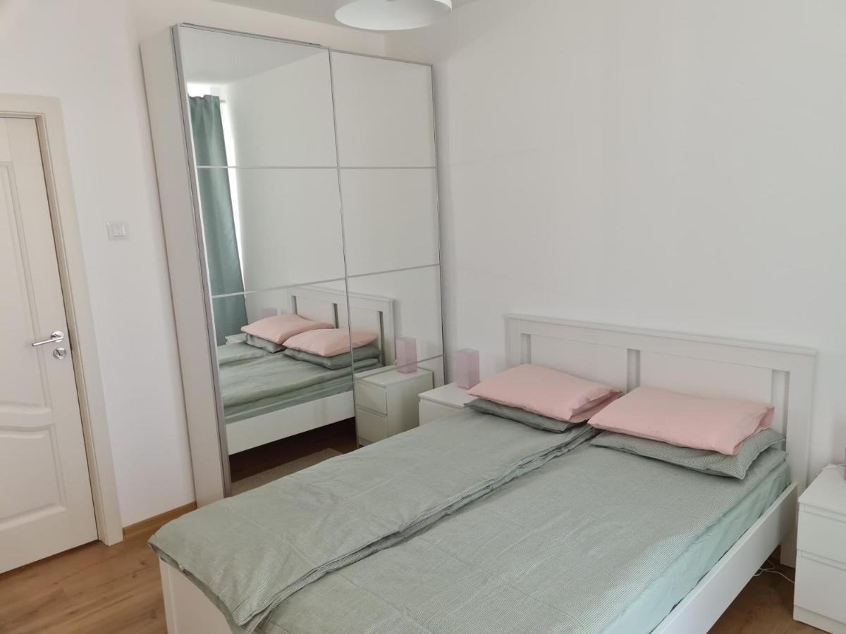 Rene's Leisure Bucureşti