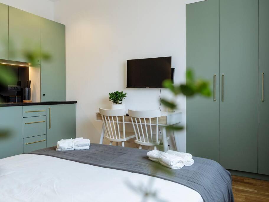 Beautiful Modern - Cismigiu Park - Netflix Apartament *