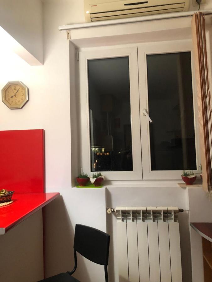 Charming Quiet Coltea Old Town In The Centre Of Apartment