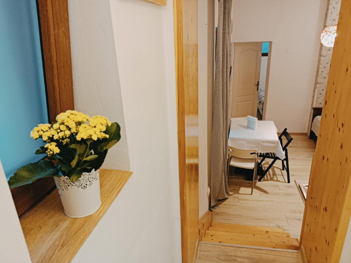 Piata Romana Luxury Apartment