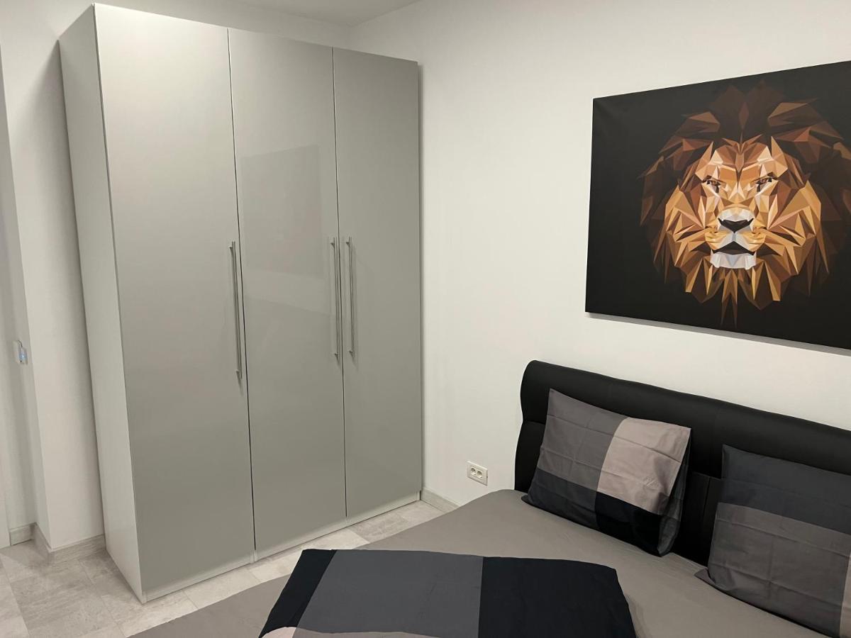 Stunning 2-room Penthouse With Lakeview W11 Apartament Bucureşti