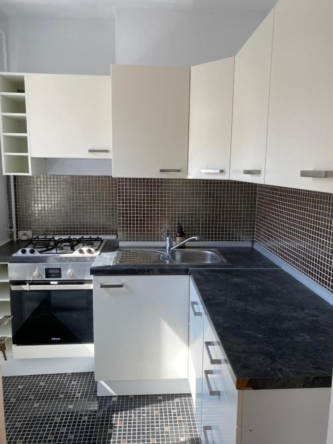 Center - Victoriei Square Apartament