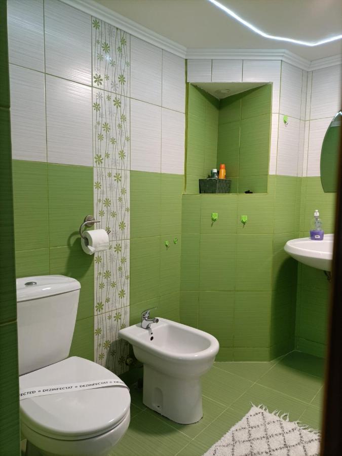 Luta * Bucureşti