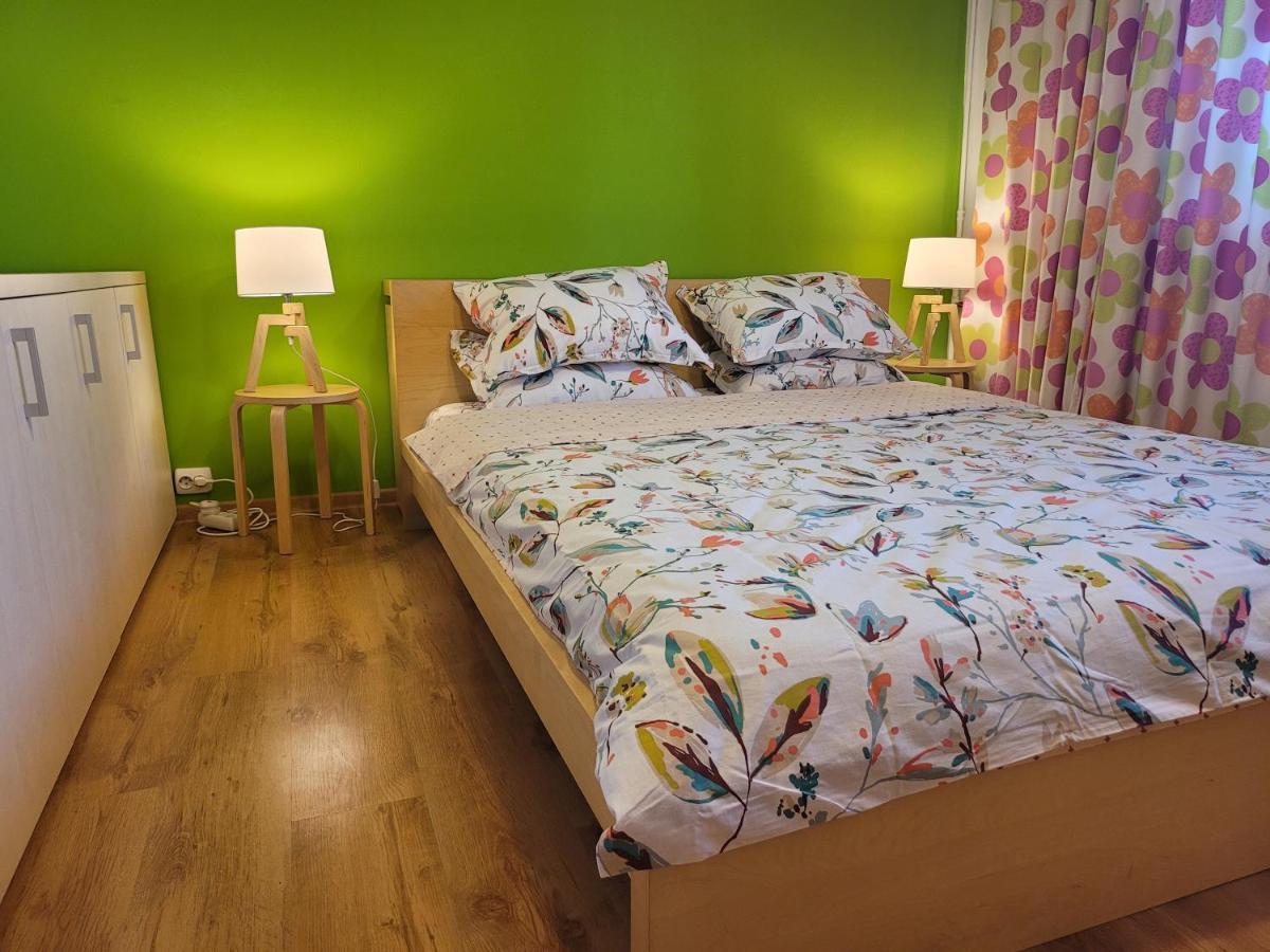 Family Friendly With Kids Room, Quiet And Peaceful Apartment *