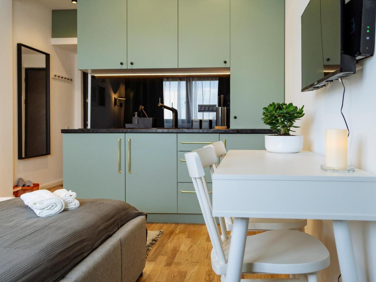 Beautiful Modern - Cismigiu Park - Netflix Apartament *