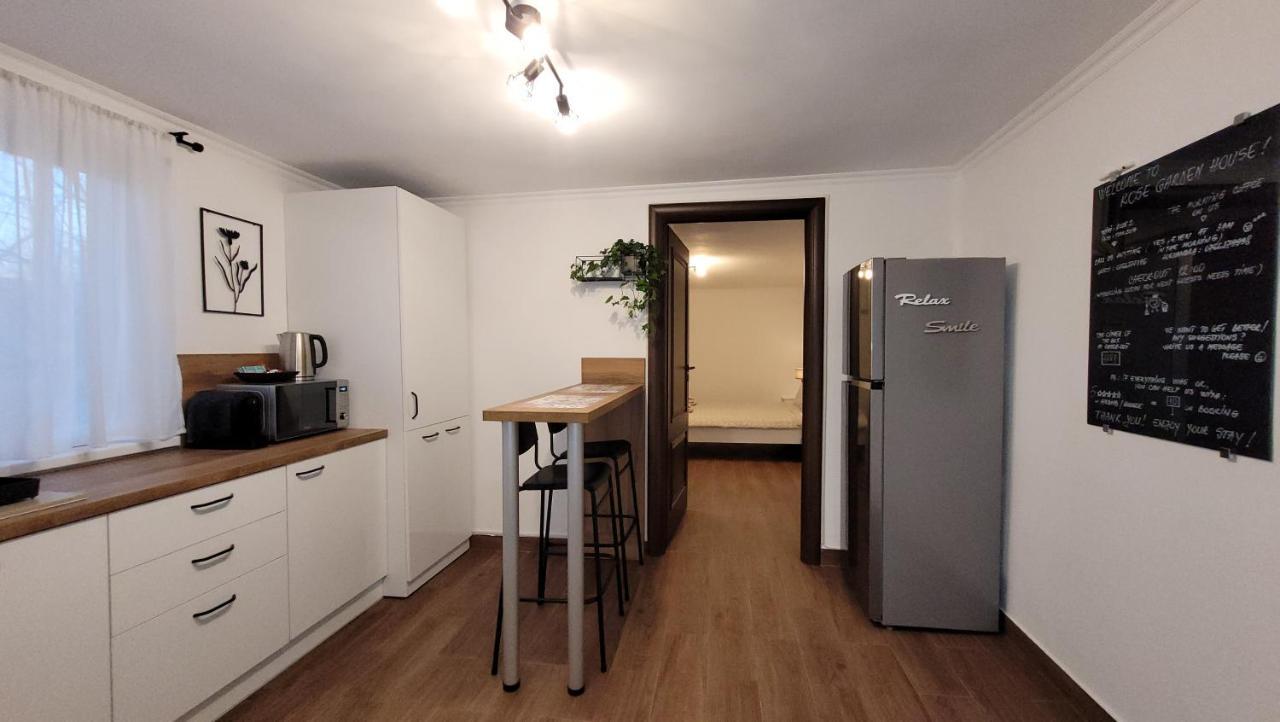 Apartament Rose Garden House Bucureşti