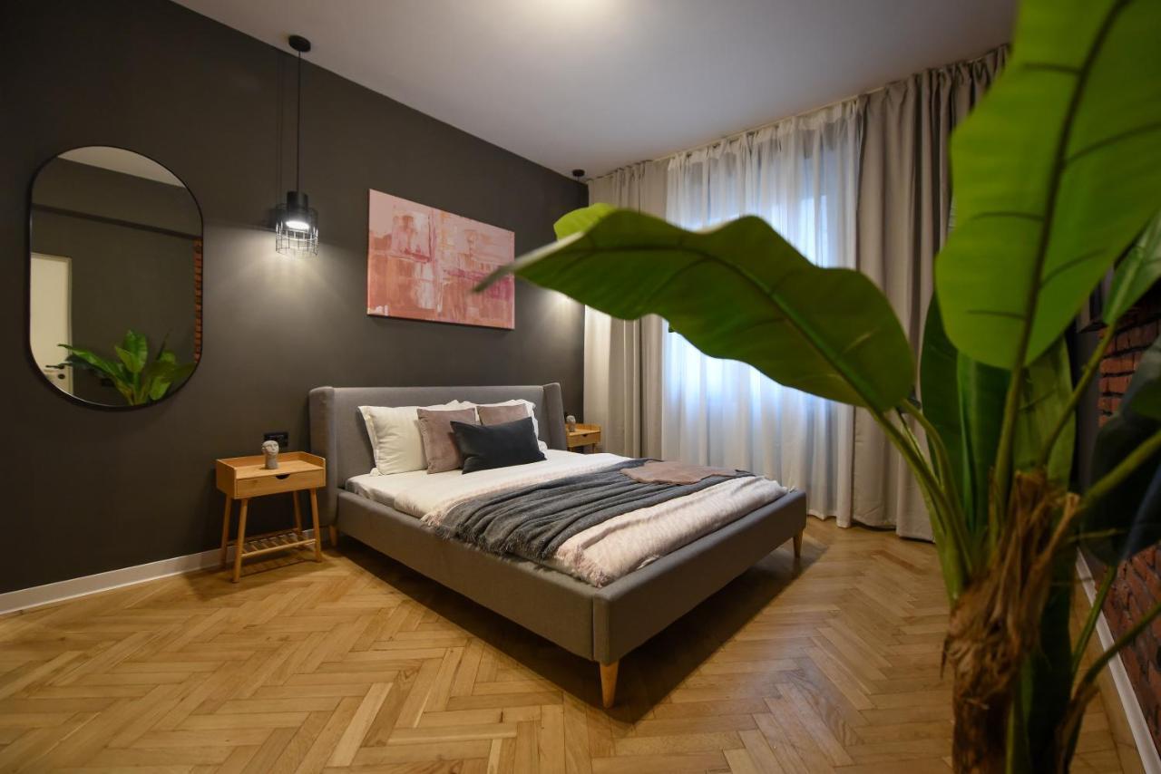 Apartment Magheru - Feel The Pulse *