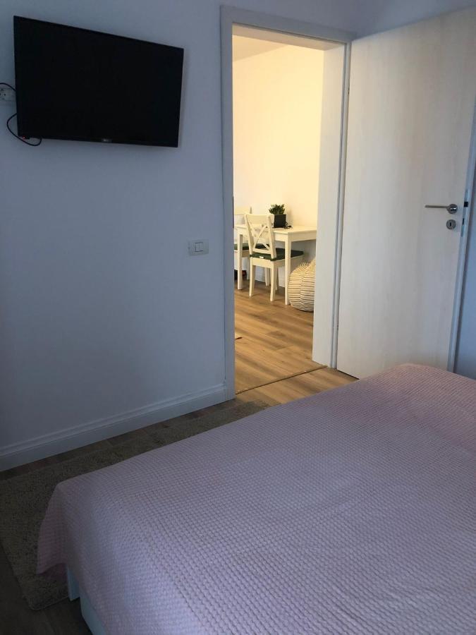 44 Universitate Apartamento