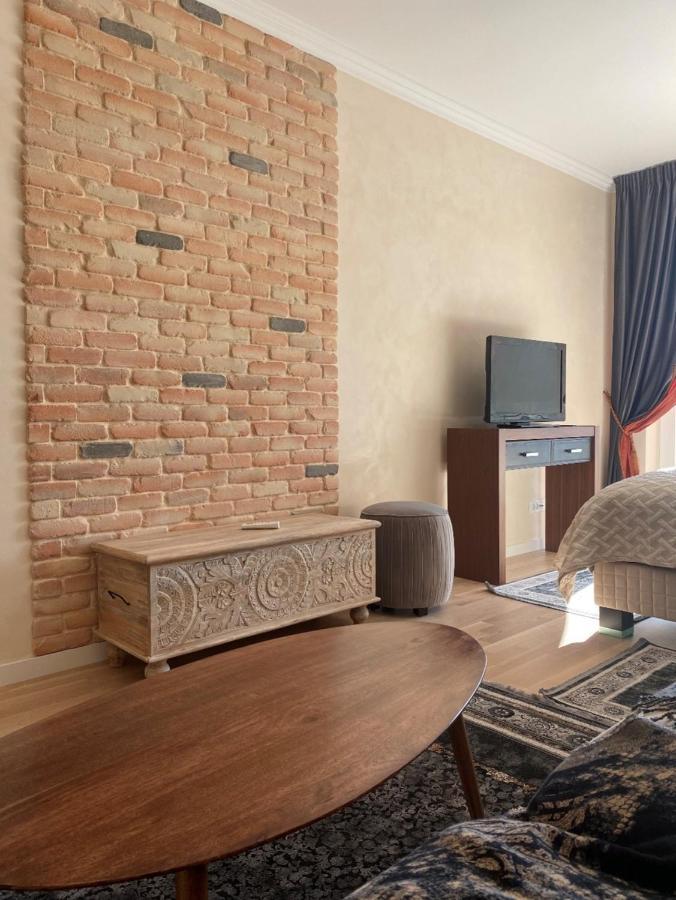 C-entral Bucharest