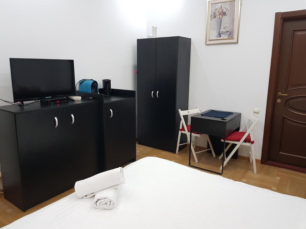 Apartment Mega Mall Arena Nationala Monza Ap *