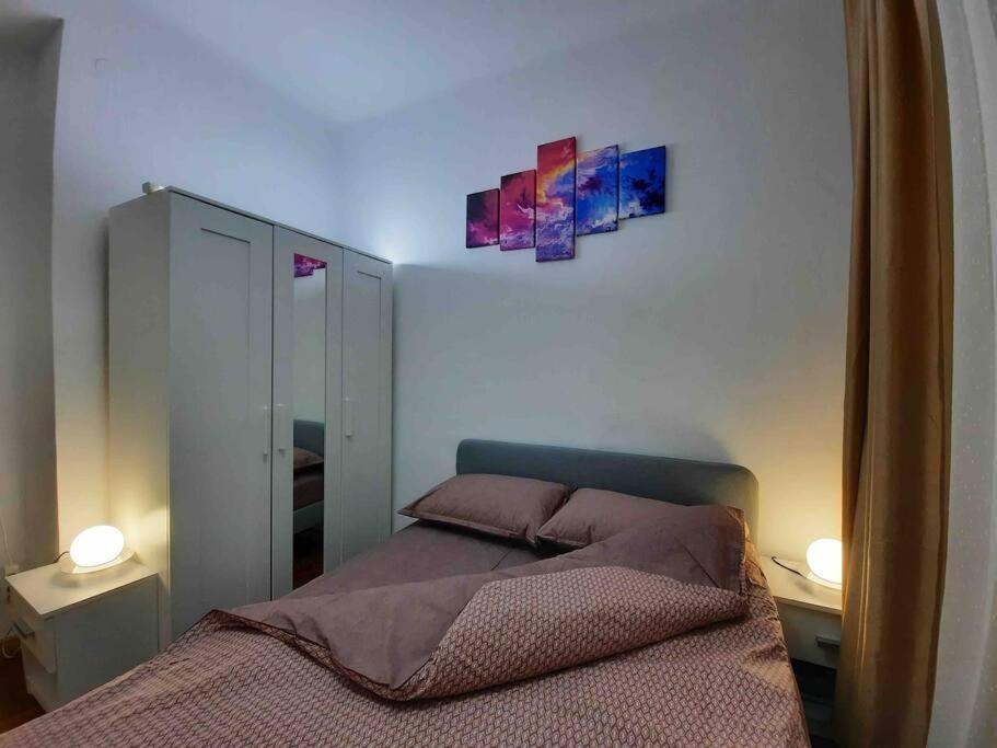 Amytis Flat Old City Apartamento Bucareste