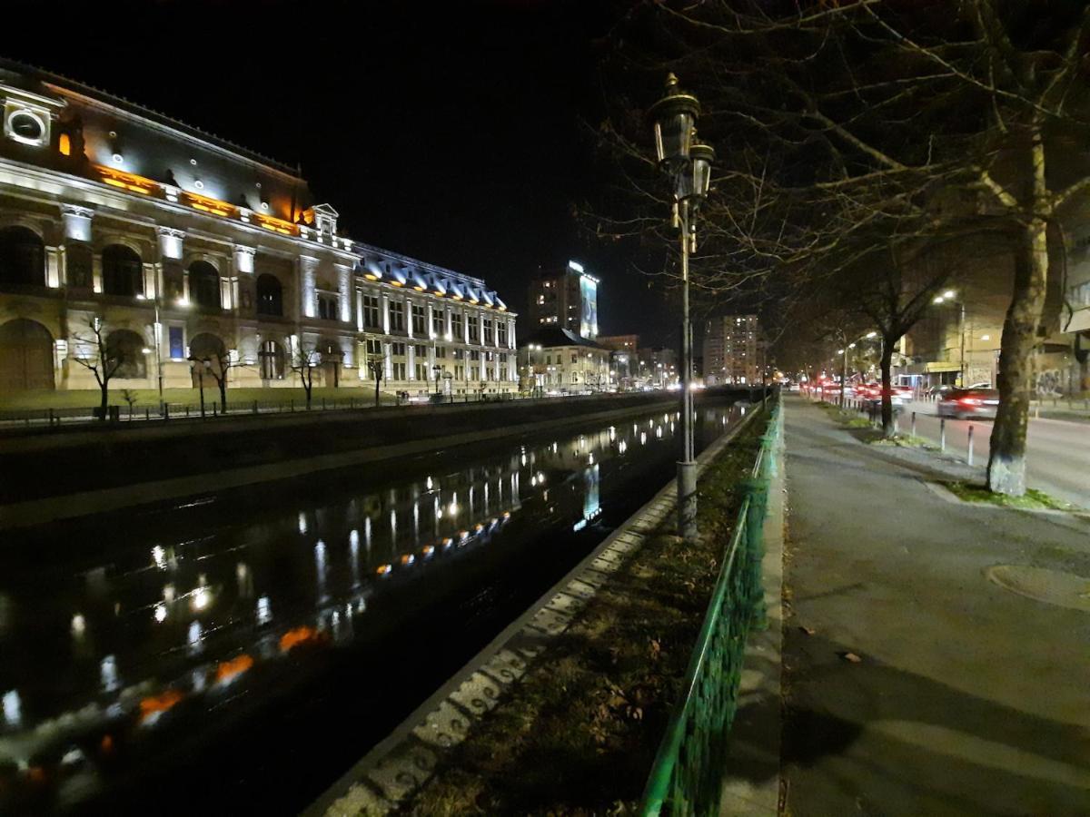 Amytis Flat Old City *