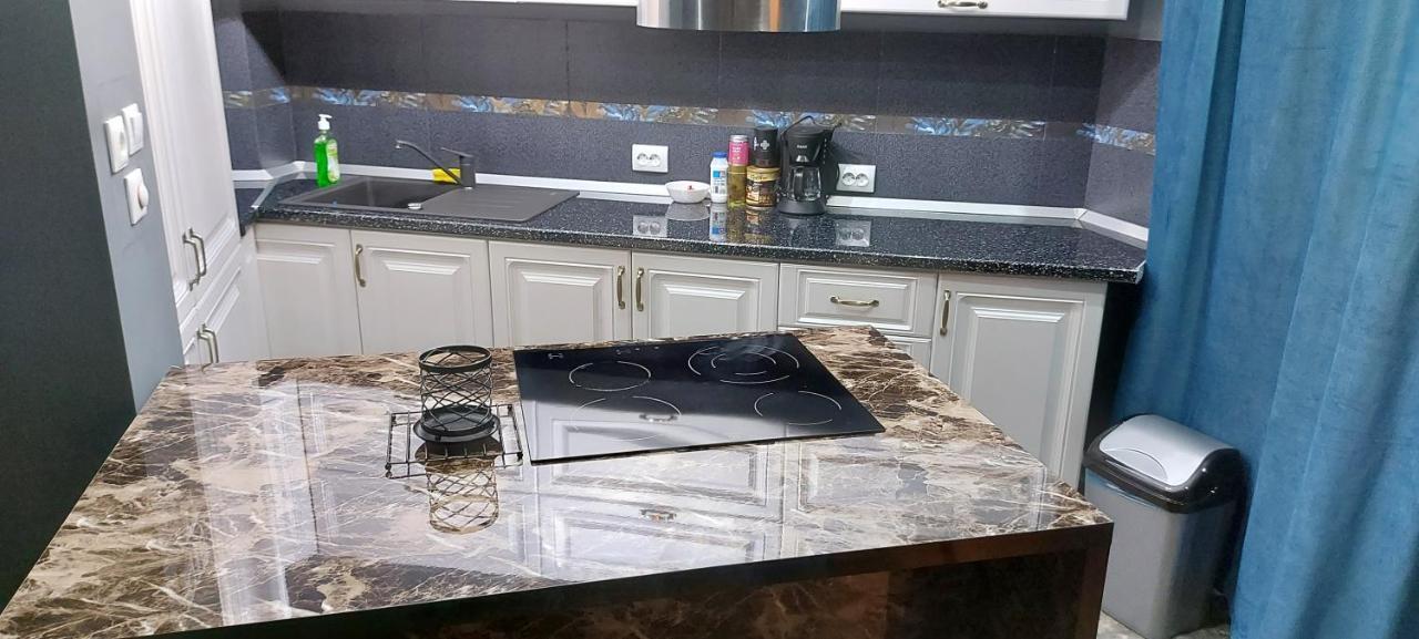 Apartment Balcescusuite Bucharest
