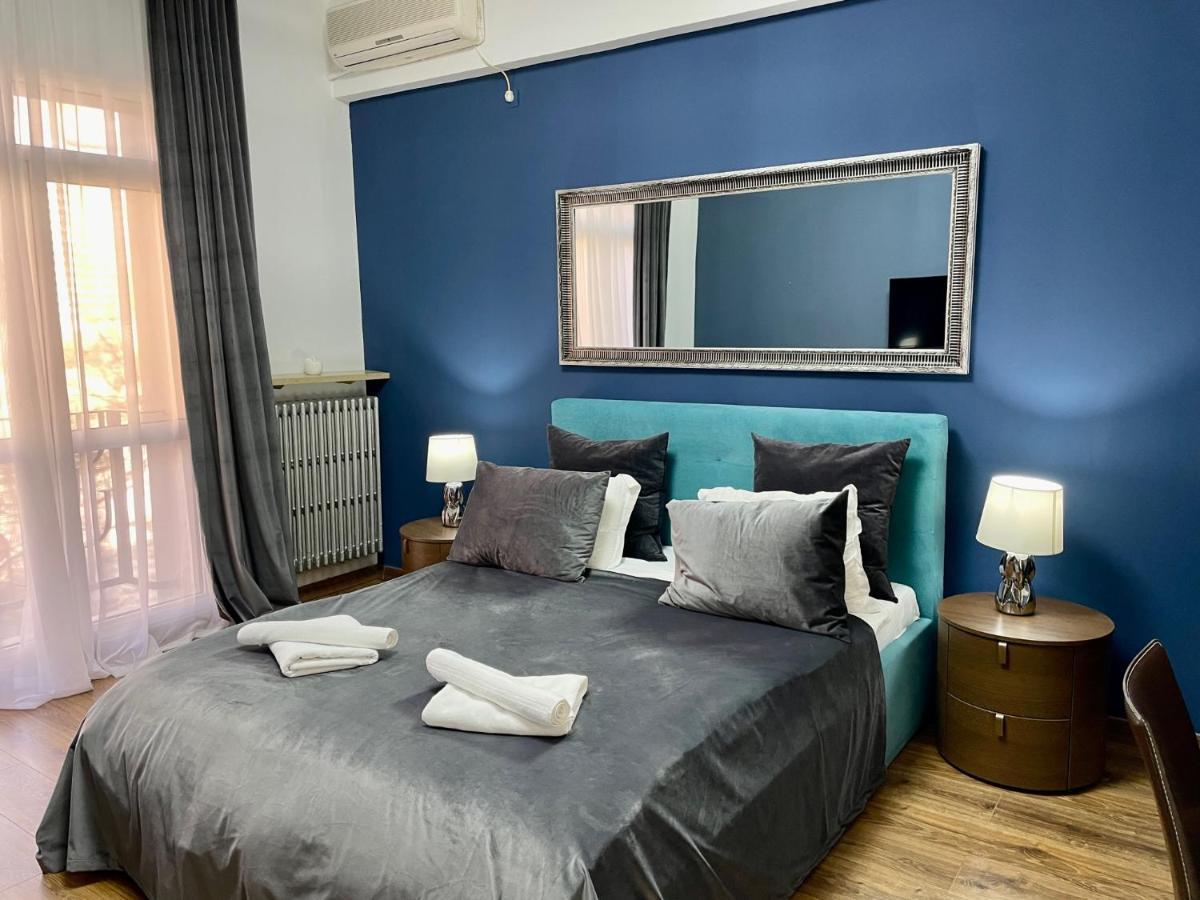Metropole Apartment