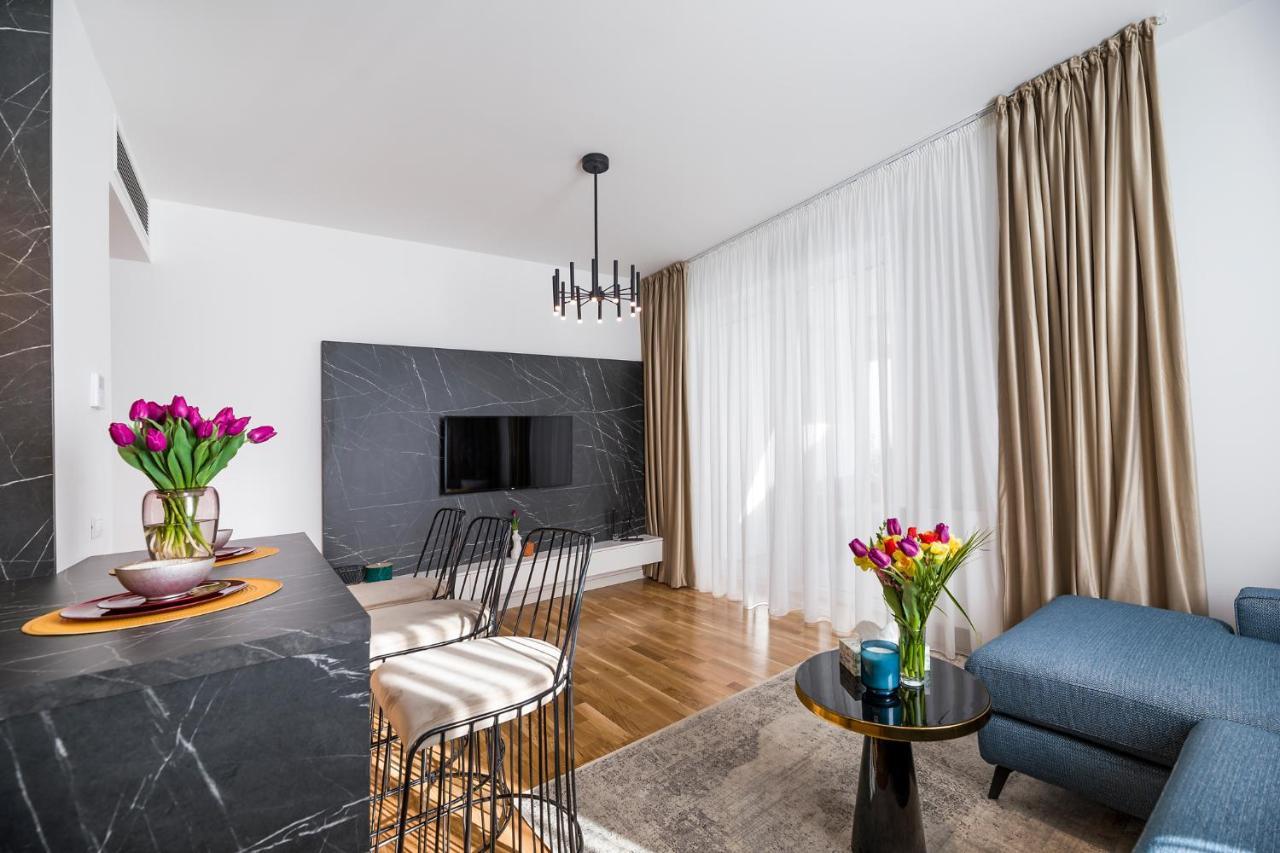 Luxury * Bucharest