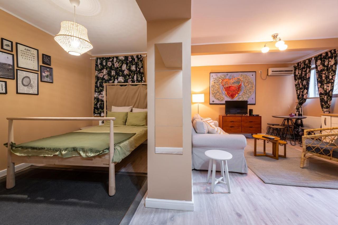 Studio British Londra - Dorobanti * Bucharest