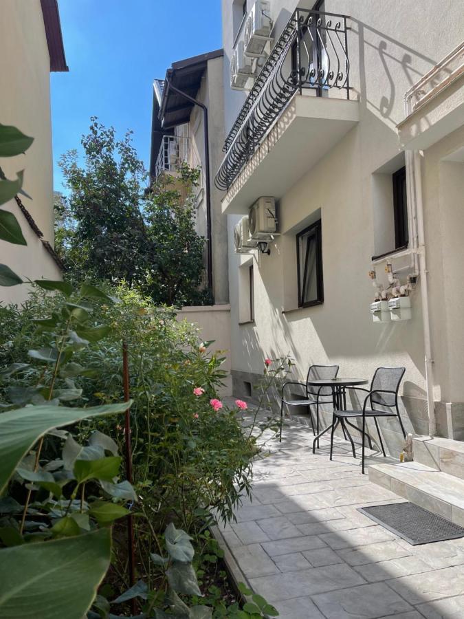 Casa Florescu 13 *
