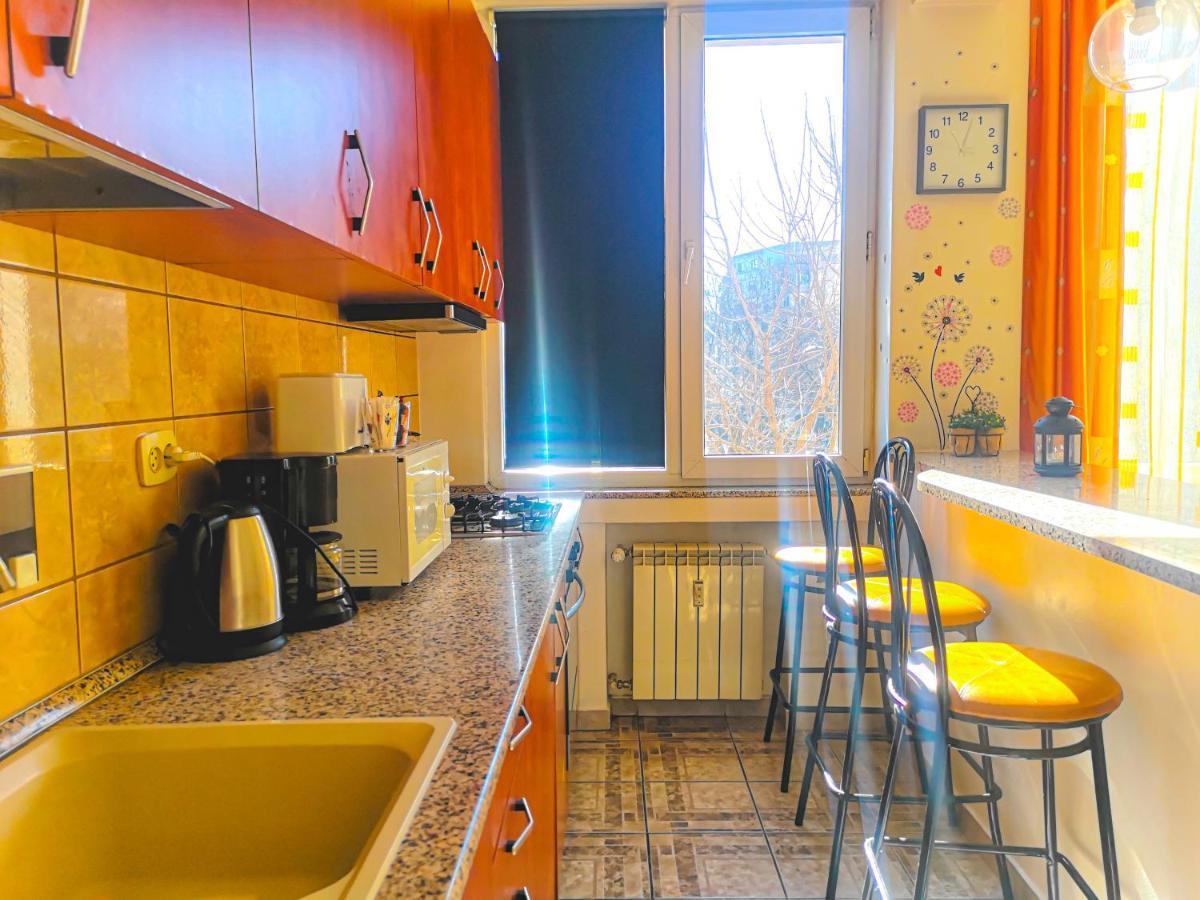 Bright & Stylish Family Steps To Old Town Apartment