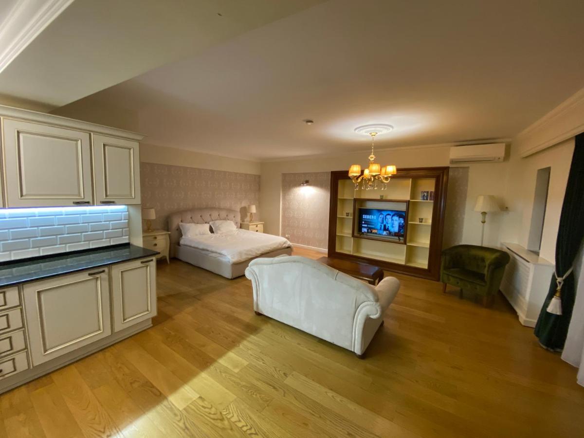 Holidays Host Apartment *