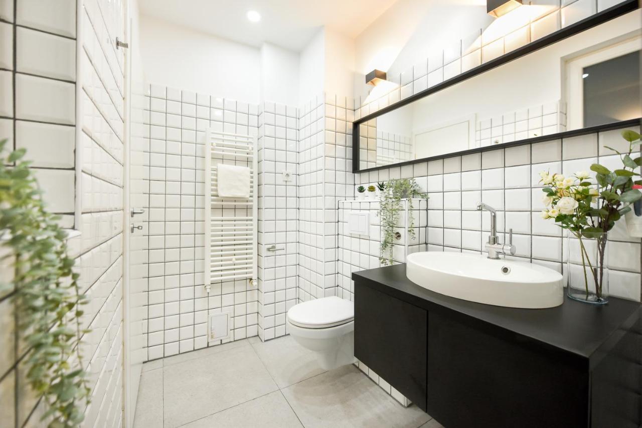 Sweet Home. Stylish Near Cismigiu Apartament *