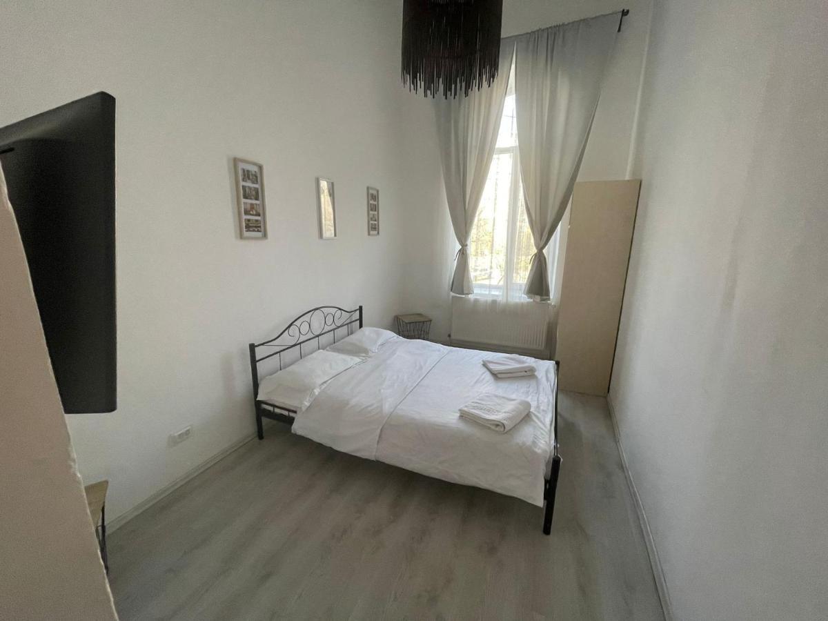 Himalaya Hotel de apartamente Bucureşti