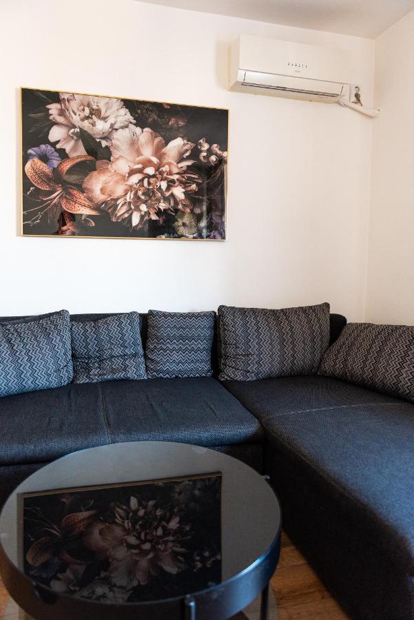 Chic 2-room In The Heart Of With Amazing View Apartment Bucharest