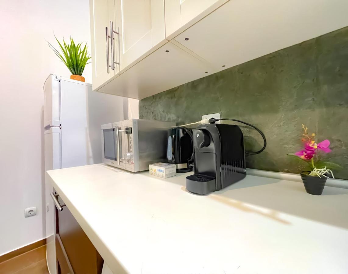 Cool Flat In The Heart Of Bucharest's Fun And History * Bucareste