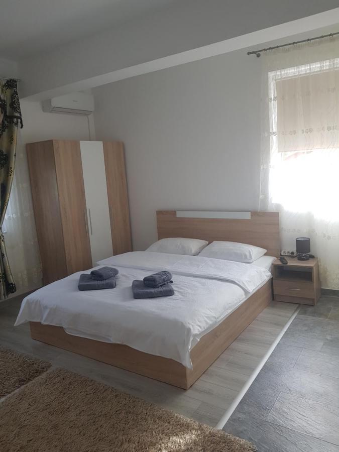 Homestay Casa Darya-24h Check-in Bucharest