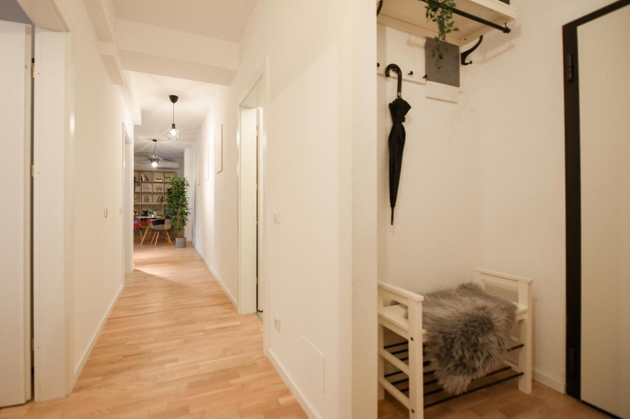 Apartamento Vacation Feel - 2br With Terrace & Private Parking In Baneasa *