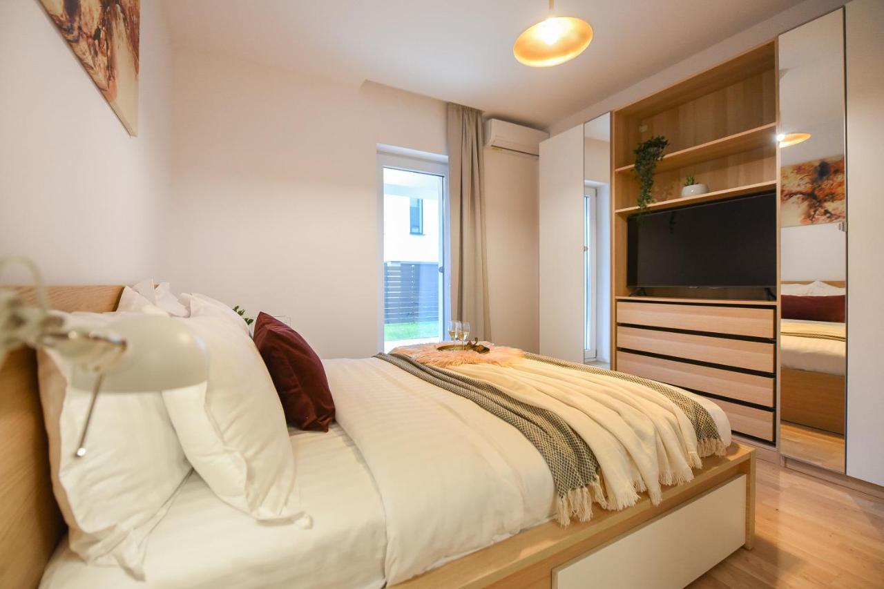 Vacation Feel - 2br With Terrace & Private Parking In Baneasa * Bucareste