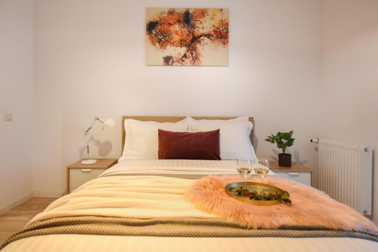 Apartamento Vacation Feel - 2br With Terrace & Private Parking In Baneasa