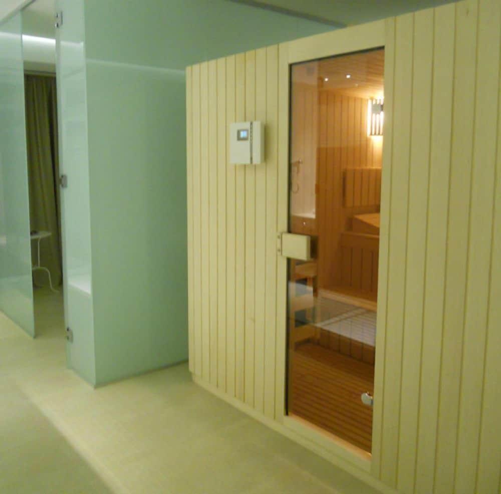 Hotel Marshal Garden Bucureşti