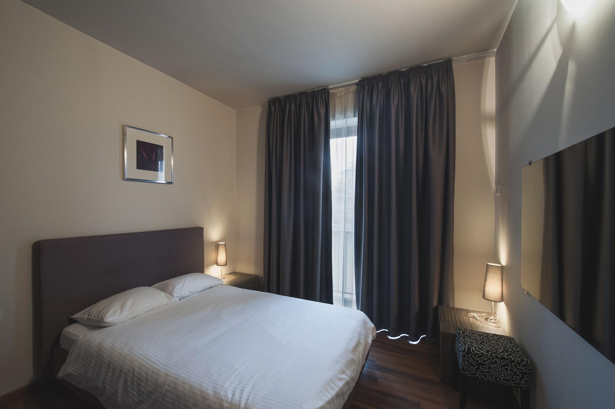 Hemingway Hotel 3*