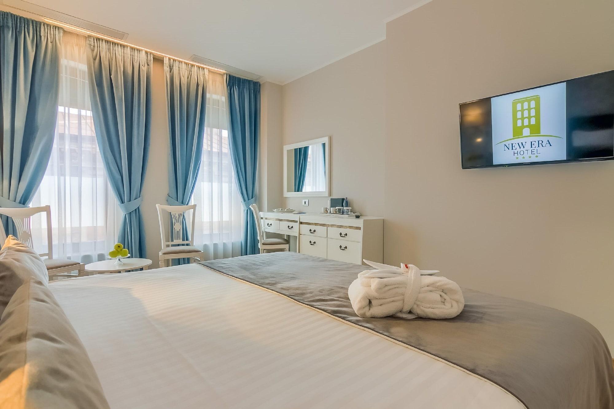 New Era Old Town Parking With Fee Nearby Hotel Bucureşti