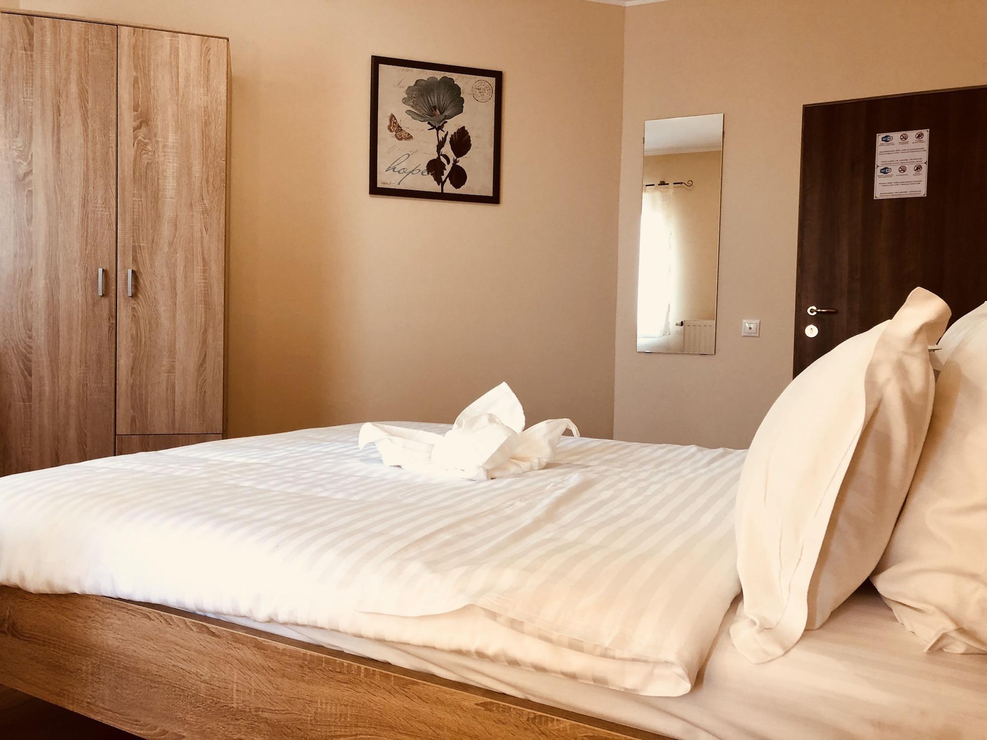 Hostel Monte Carlo Palace Bucureşti