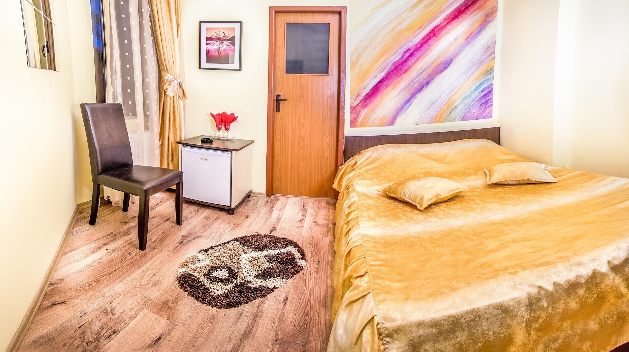 Hotel Eos 2* Bucharest