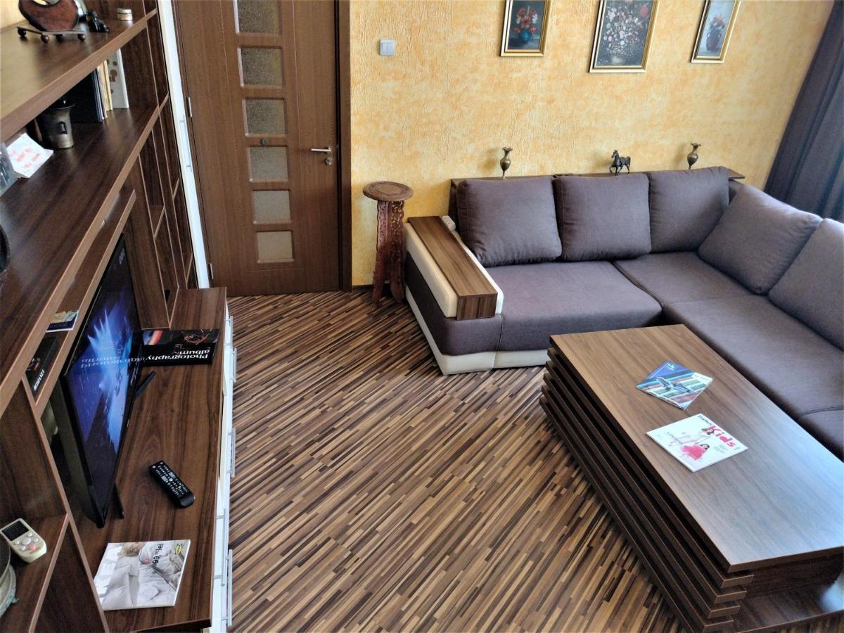 Apartment Maria Bucharest
